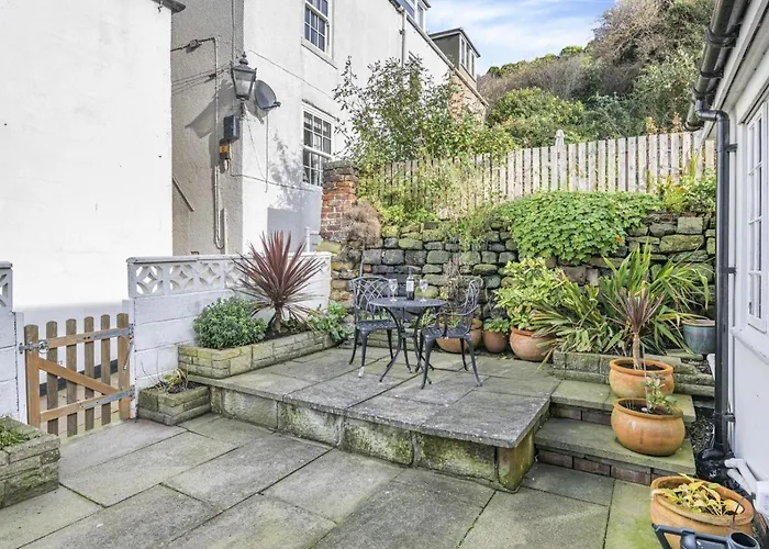 Holiday home 2 Bed In Oc-w037 *